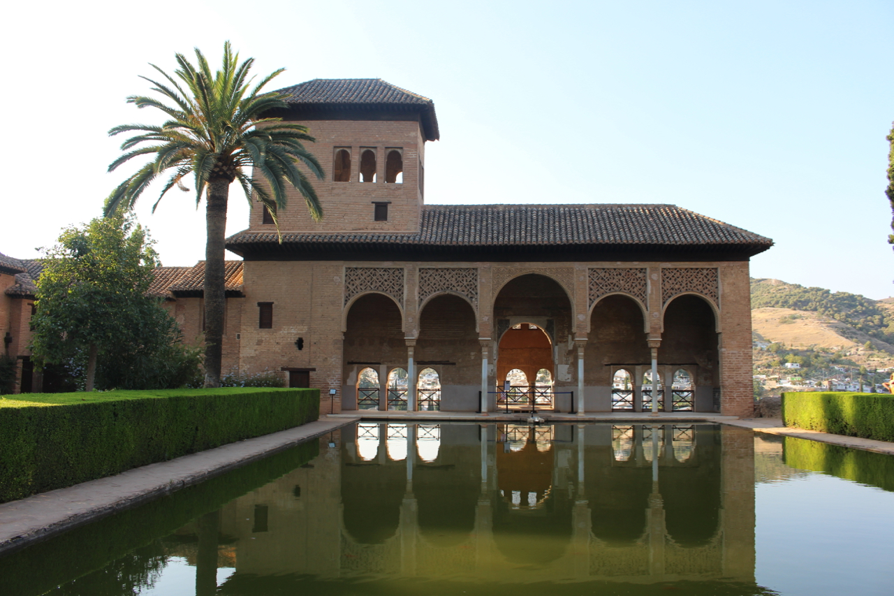 Der Portico-Palast der Alhambra